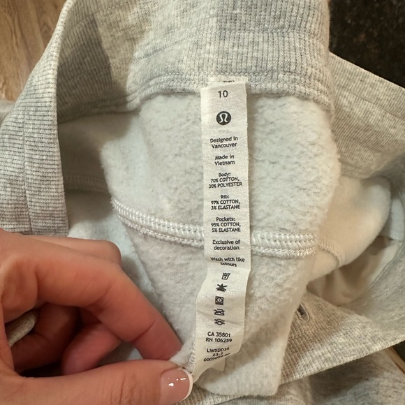 Lululemon Scuba High Rise Jogger Sweatpants, Size 10 - Picture 4 of 7